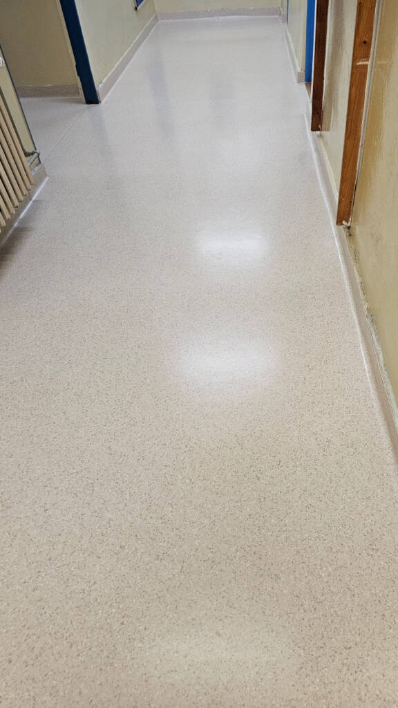 Renovácia PVC podlahy 